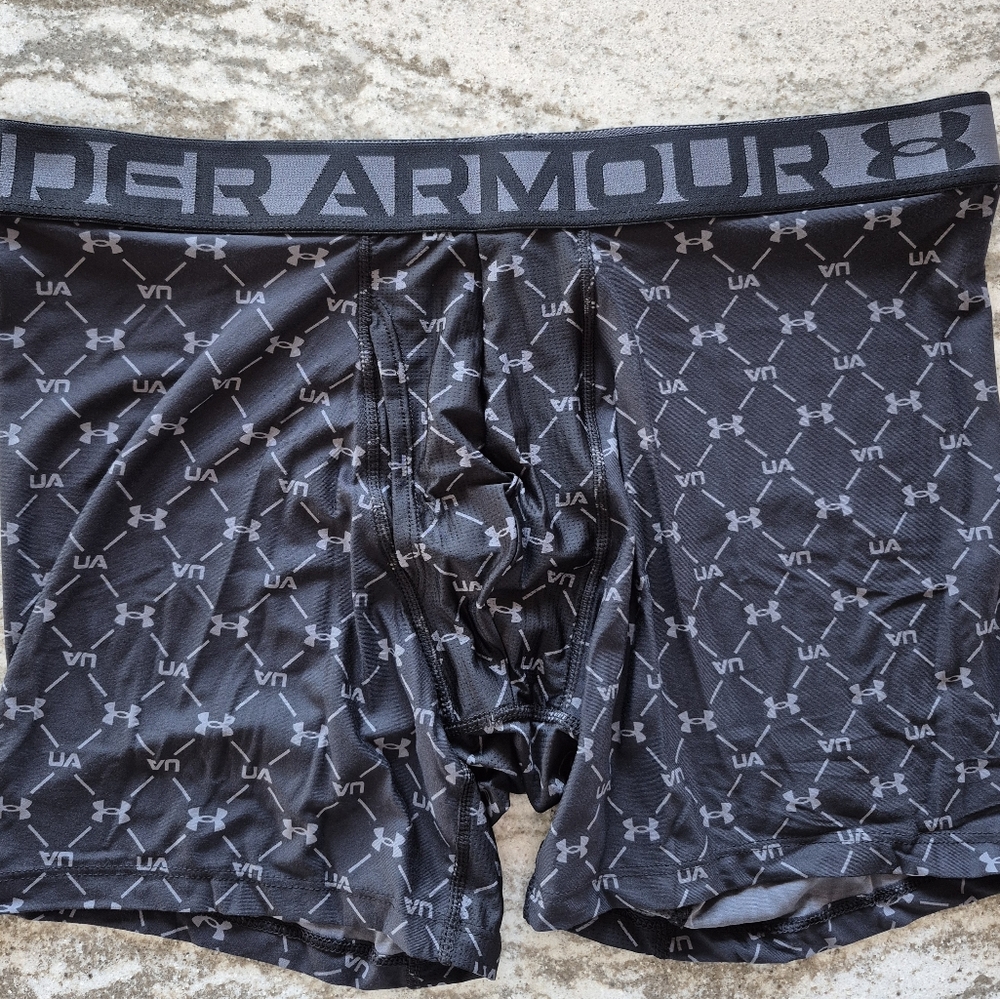 Under Armour Men's Essential TECH Boxerjock Boxerbrief Underwear NEW Size Large